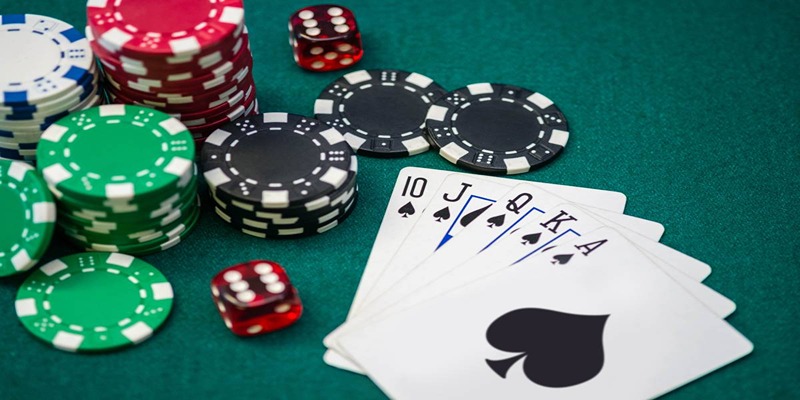 Cách chơi Poker rất chú trọng việc đọc vị